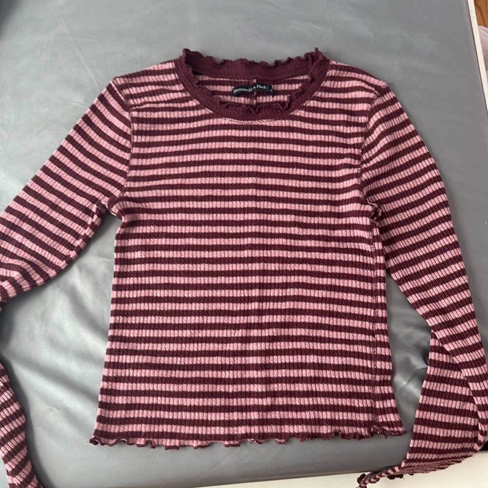 abercrombie & finch long sleeve